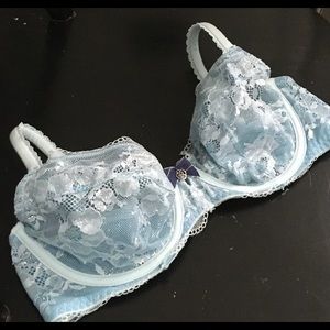 VS Shimmery Lace Unlined Demi Bra
